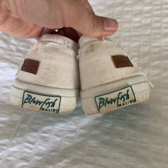 Blowfish slip on sneaker - Picture 3 of 4